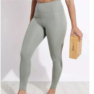 Girlfriend Collective XXXL pale green leggings